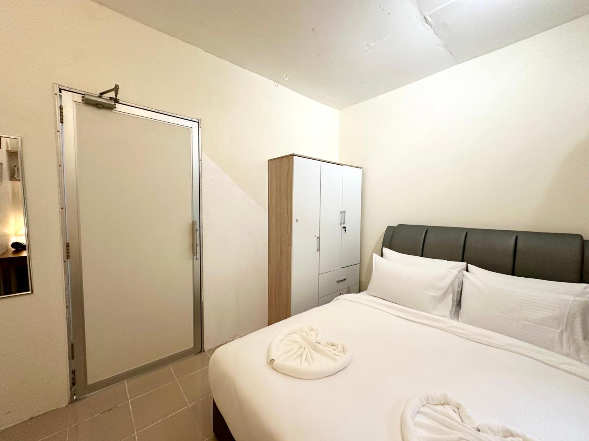 K Inn 55 Джордж Таун Екстериор снимка